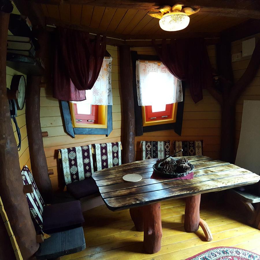 Baumhaushotel Oaseweil Weil im Schonbuch Экстерьер фото